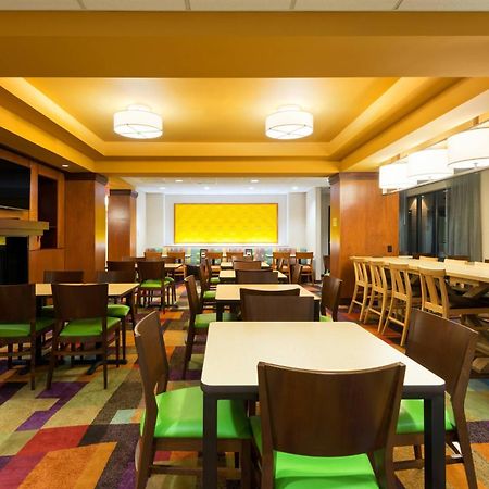 Fairfield Inn & Suites Louisville Downtown Eksteriør billede