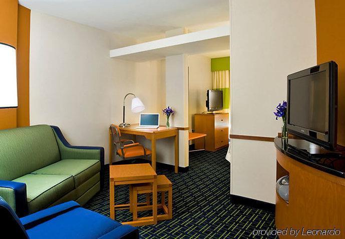 Fairfield Inn & Suites Louisville Downtown Eksteriør billede